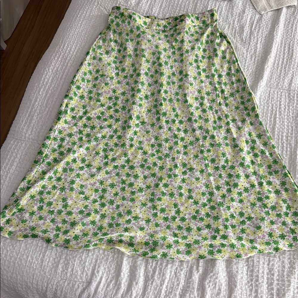 Vero Moda Cream Asymmetrical Midi A-Line Skirt